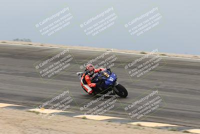 media/Nov-15-2025-Race Pace (Sat) [[8de605a2d8]]/Verified Riders/Bowl (1020am)/